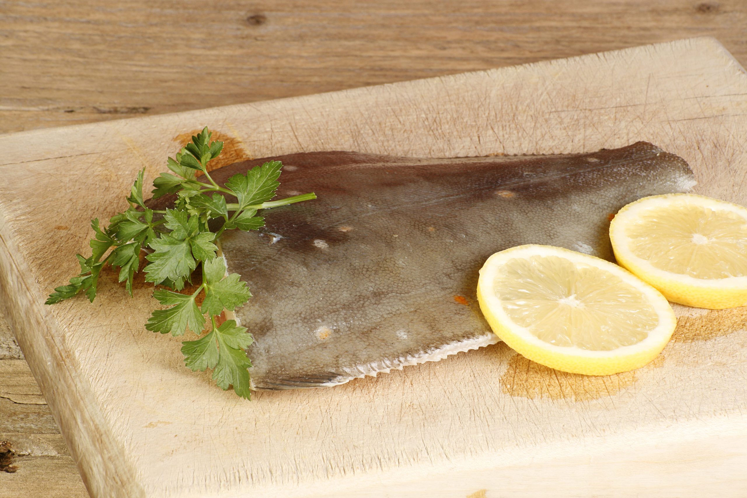 Rödspätta med skinn - 149 kr/kg - Bild 3